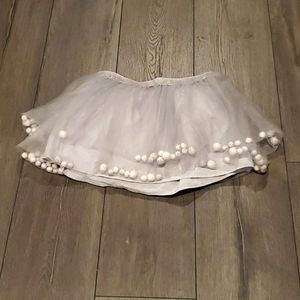 Super sure pom pom skirt